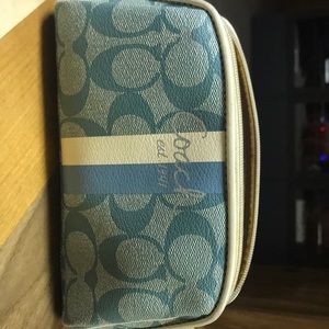Coach makeup bag